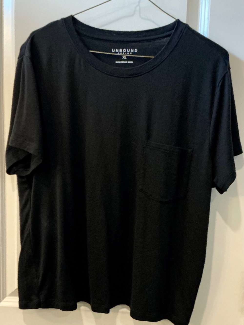 Unbound Merino Boxy Pocket T-Shirt - Size XL